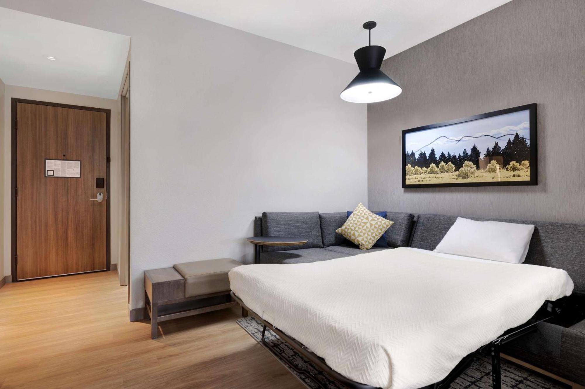 King Room Sofa Bed High Floor