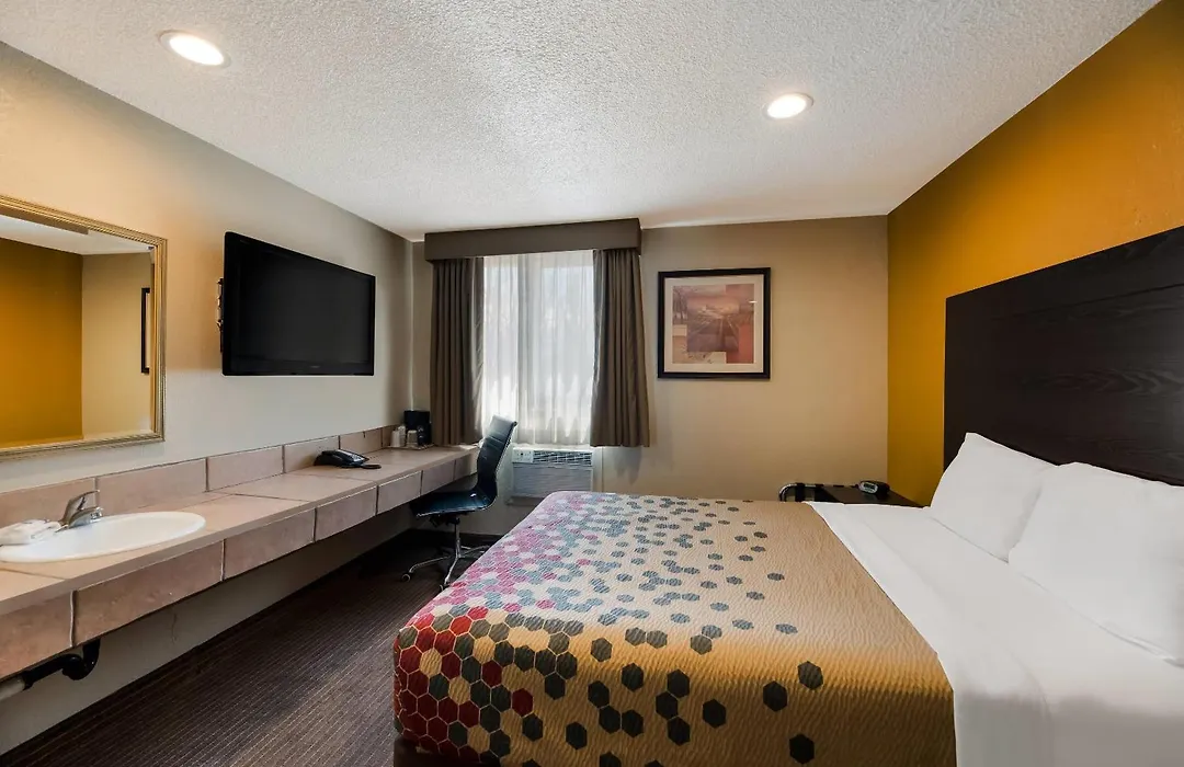Rodeway Inn Flagstaff-Downtown-1